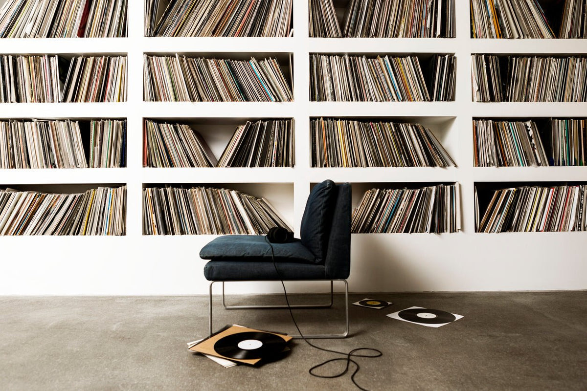 My Love-Hate Relationship with Discogs - Peninsula Records & Books