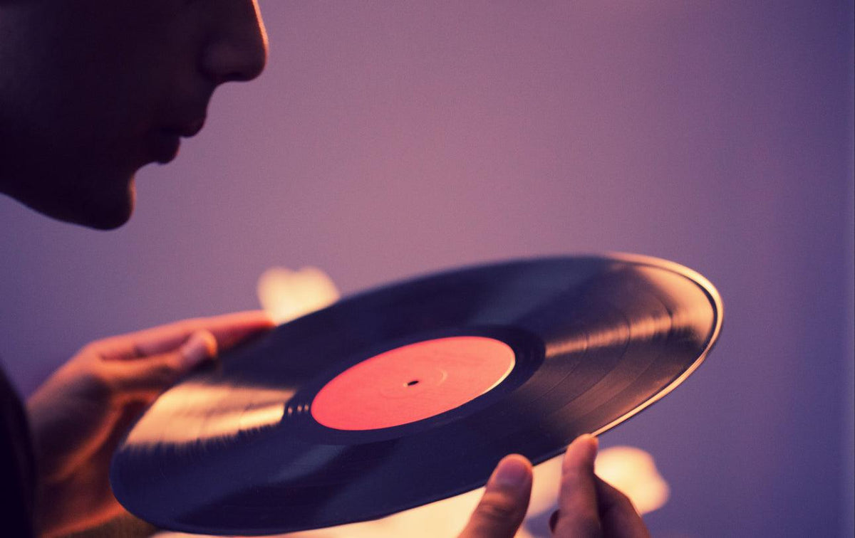 10 tips for looking after your Vinyl Records - Peninsula Records & Books