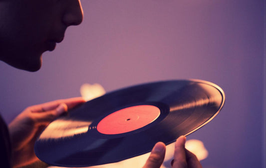 10 tips for looking after your Vinyl Records - Peninsula Records & Books